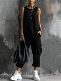Maria | Conjunto Oversize Negro con Bolsillos Utility